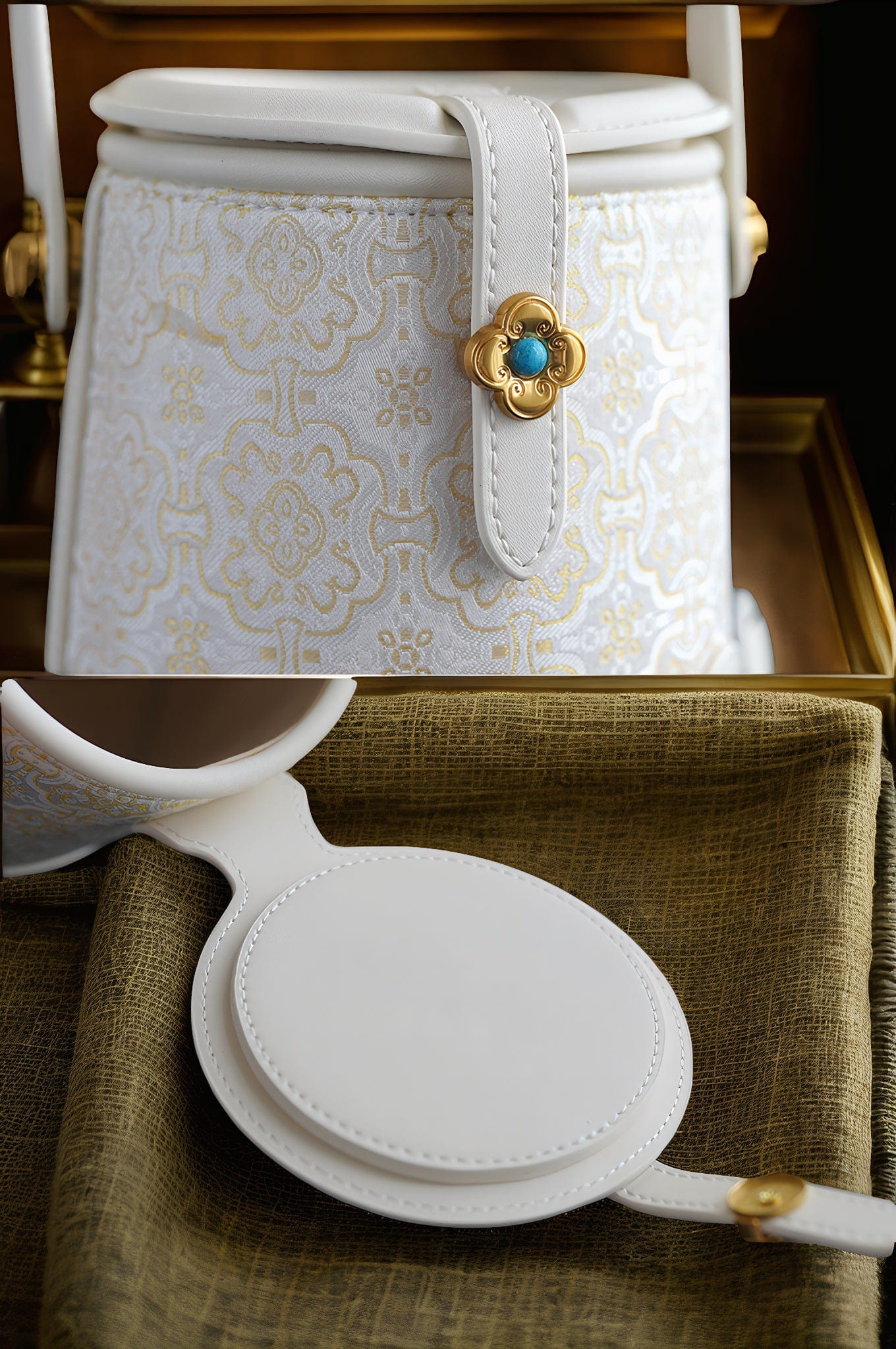 Luxury White Bucket Bag - Exquisite Silk Song Brocade with Traditional Motif, East-Meets-West Versatile Shoulder Bag