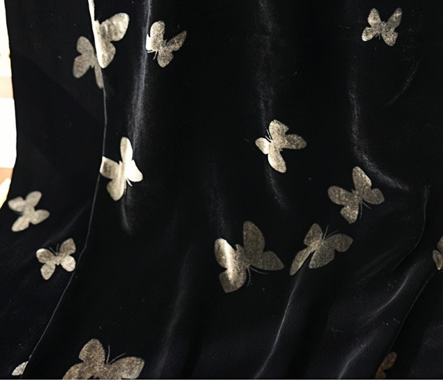 New Chinese Style Velvet Silk Scarf - Double-Layer Winter Shawl for Women with Butterfly Print, Mulberry Silk Luxury Wrap