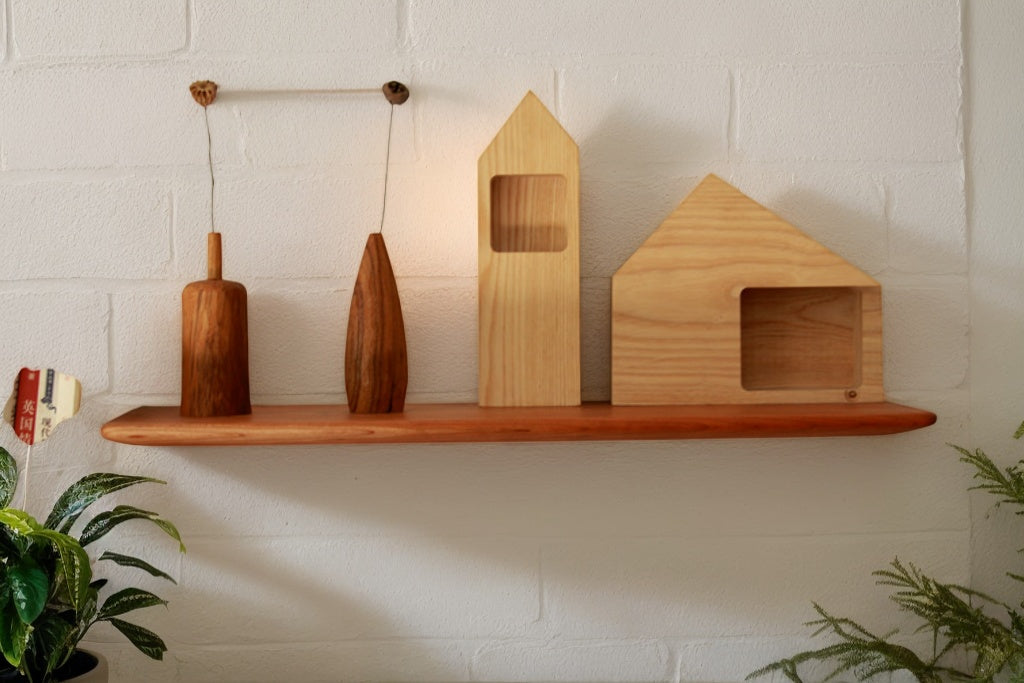 Crafted from ​premium Burmese Teak​ and meticulously hand-carved by skilled artisans, this small decorative vase combines timeless elegance with functional design. Ideal for displaying fresh blooms, dried floral arrangements, or as a standalone decorative accent, it adds a touch of rustic charm to any space while meeting modern sustainability standards