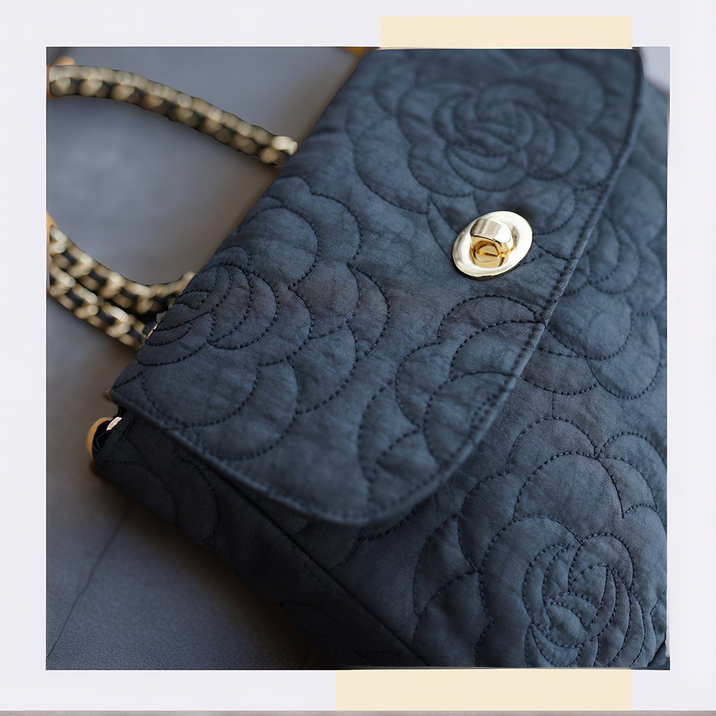Chinese Style Bag, Luxury Silk Purse for Women, Vintage Xiangyunsha (Gambiered Guangdong Silk) Crossbody Handbag with Camellia Design - Artisanal Mulberry Silk Clutch