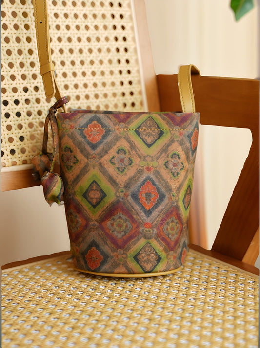 Front view of the Four-Grid Window Pattern Xiangyunsha Silk Vintage Crossbody Bag，handmade New Chinese Style Crossbody Bag featuring an auspicious four-grid window pattern, crafted from lightweight and breathable Xiangyunsha silk for elegant daily wear.